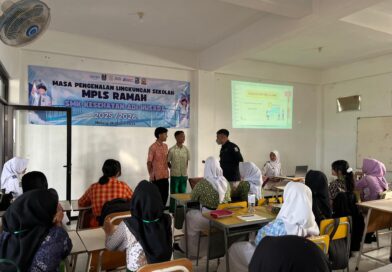 Hari Kedua MPLS “Ramah” di SMK Kesehatan Adi Husada Malang